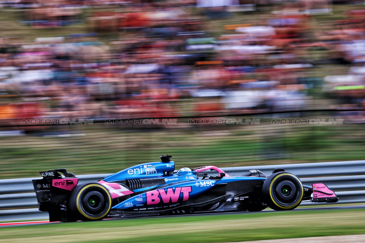 GP UNGHERIA, Pierre Gasly (FRA) Alpine F1 Team A525.

01.08.2025. Formula 1 World Championship, Rd 14, Hungarian Grand Prix, Budapest, Hungary, Practice Day.

- www.xpbimages.com, EMail: requests@xpbimages.com © Copyright: Charniaux / XPB Images