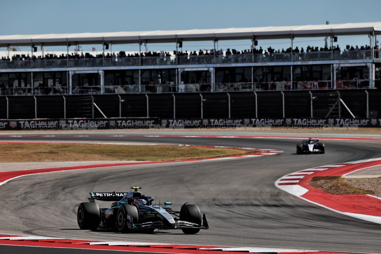 GP USA, Andrea Kimi Antonelli (ITA) Mercedes AMG F1 W16.
19.10.2025. Formula 1 World Championship, Rd 19, United States Grand Prix, Austin, Texas, USA, Gara Day.
- www.xpbimages.com, EMail: requests@xpbimages.com © Copyright: Rew / XPB Images