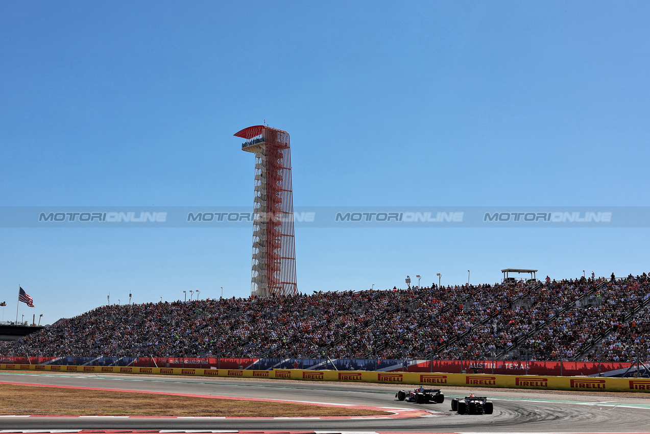 GP USA, Liam Lawson (NZL) Racing Bulls VCARB 02.
19.10.2025. Formula 1 World Championship, Rd 19, United States Grand Prix, Austin, Texas, USA, Gara Day.
- www.xpbimages.com, EMail: requests@xpbimages.com © Copyright: Rew / XPB Images