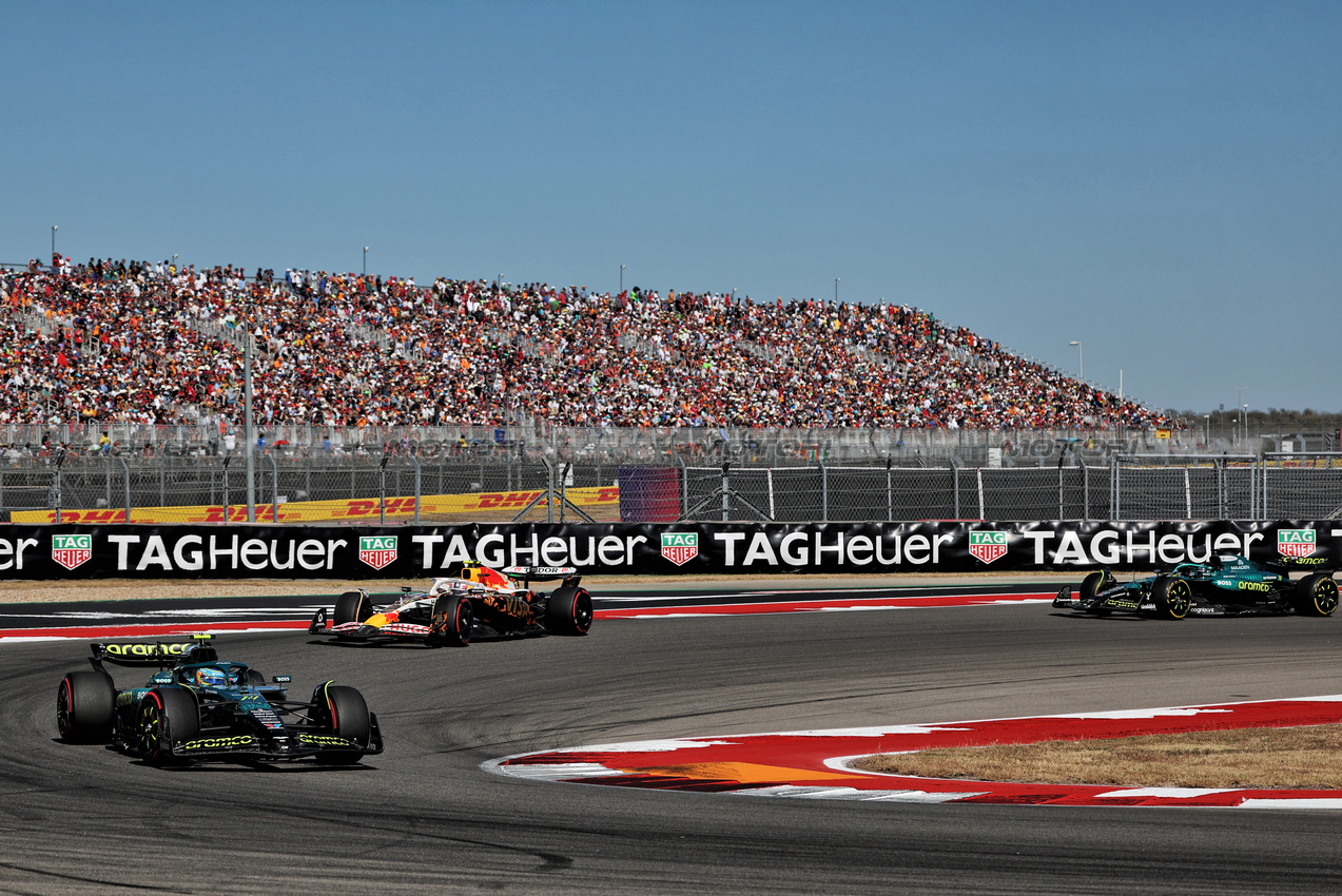 GP USA, Fernando Alonso (ESP) Aston Martin F1 Team AMR25.
19.10.2025. Formula 1 World Championship, Rd 19, United States Grand Prix, Austin, Texas, USA, Gara Day.
- www.xpbimages.com, EMail: requests@xpbimages.com © Copyright: Rew / XPB Images