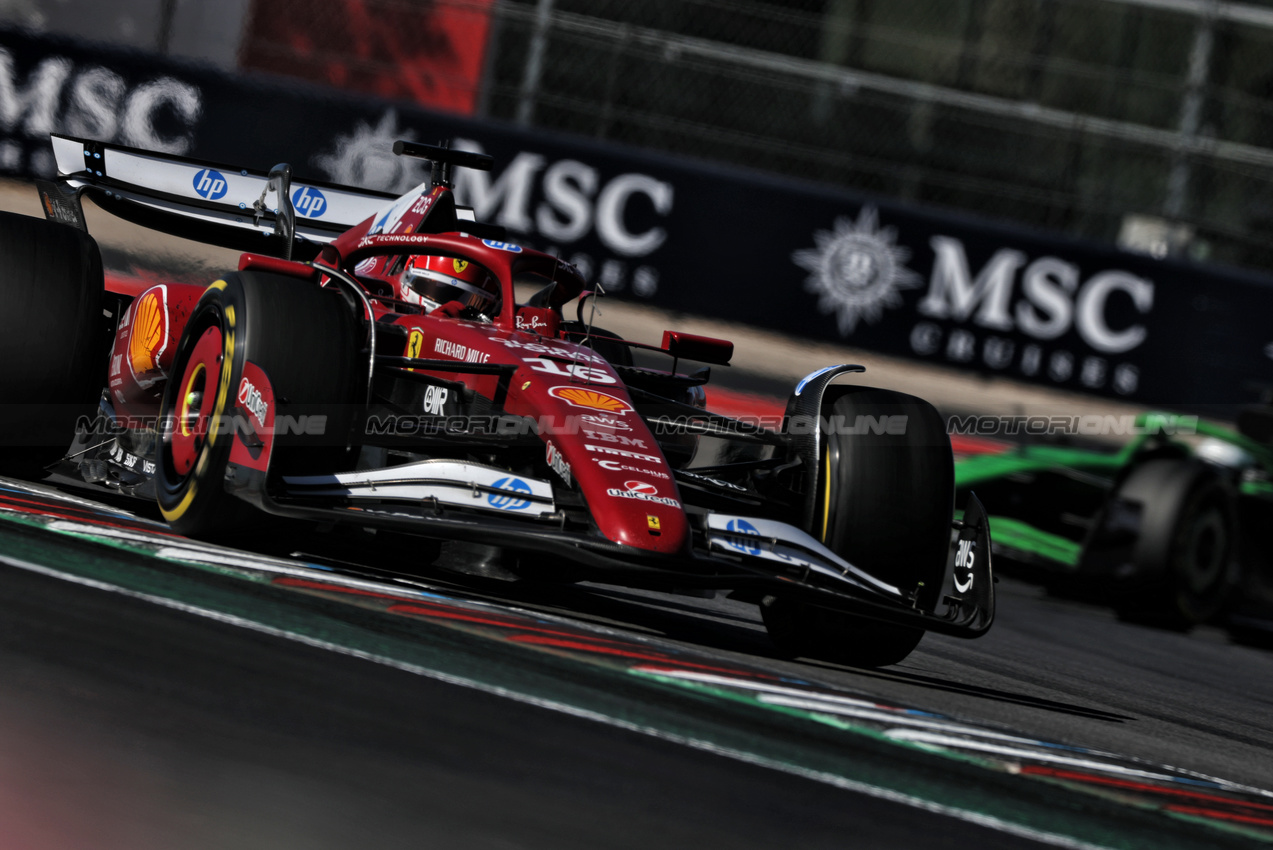 GP USA, Charles Leclerc (MON) Ferrari SF-25.

19.10.2025. Formula 1 World Championship, Rd 19, United States Grand Prix, Austin, Texas, USA, Gara Day.

- www.xpbimages.com, EMail: requests@xpbimages.com © Copyright: Charniaux / XPB Images