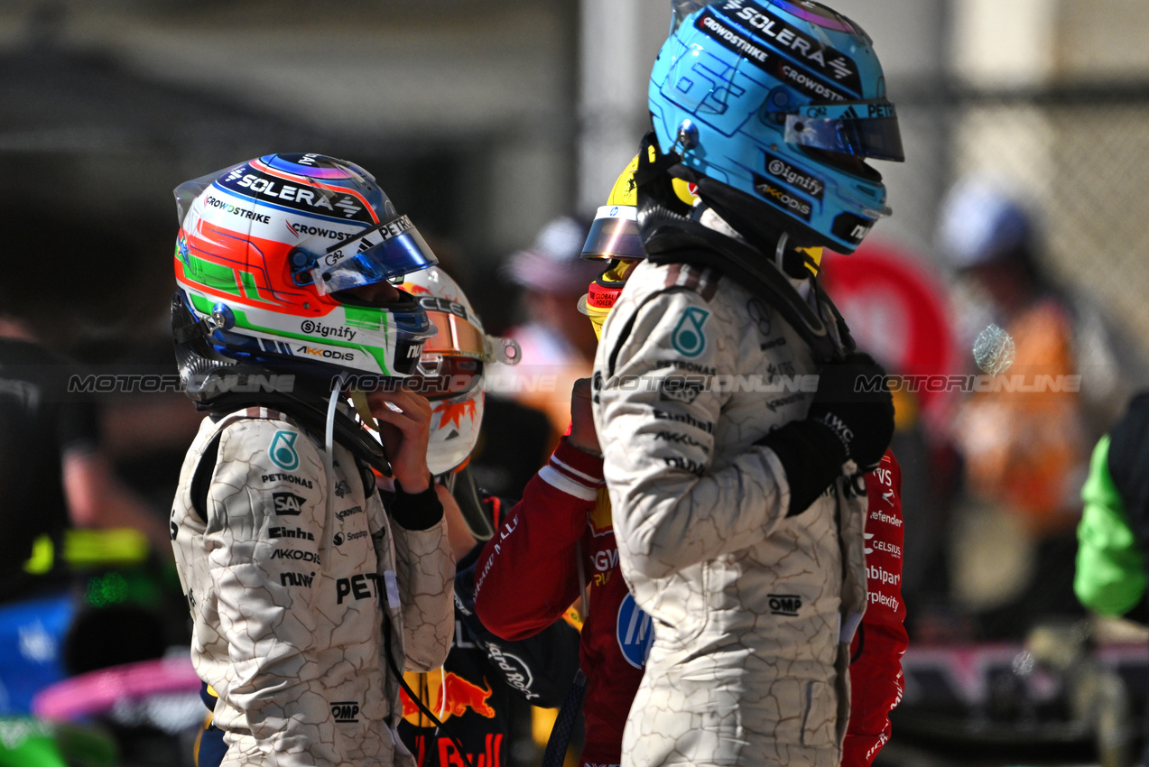 GP USA, Andrea Kimi Antonelli (ITA) Mercedes AMG F1 e George Russell (GBR) Mercedes AMG F1 in parc ferme.
19.10.2025. Formula 1 World Championship, Rd 19, United States Grand Prix, Austin, Texas, USA, Gara Day.
- www.xpbimages.com, EMail: requests@xpbimages.com © Copyright: Price / XPB Images