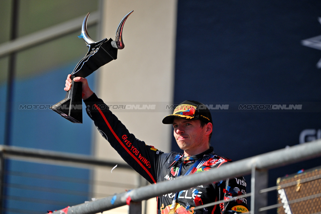 GP USA, Gara winner Max Verstappen (NLD) Red Bull Racing celebrates on the podium.
19.10.2025. Formula 1 World Championship, Rd 19, United States Grand Prix, Austin, Texas, USA, Gara Day.
- www.xpbimages.com, EMail: requests@xpbimages.com © Copyright: Price / XPB Images