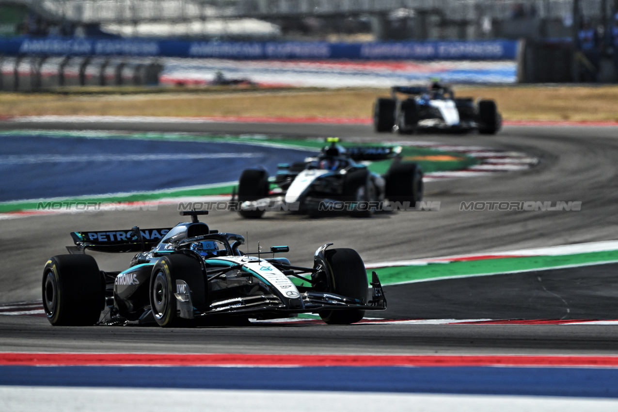 GP USA, George Russell (GBR) Mercedes AMG F1 W16.
19.10.2025. Formula 1 World Championship, Rd 19, United States Grand Prix, Austin, Texas, USA, Gara Day.
- www.xpbimages.com, EMail: requests@xpbimages.com © Copyright: Price / XPB Images