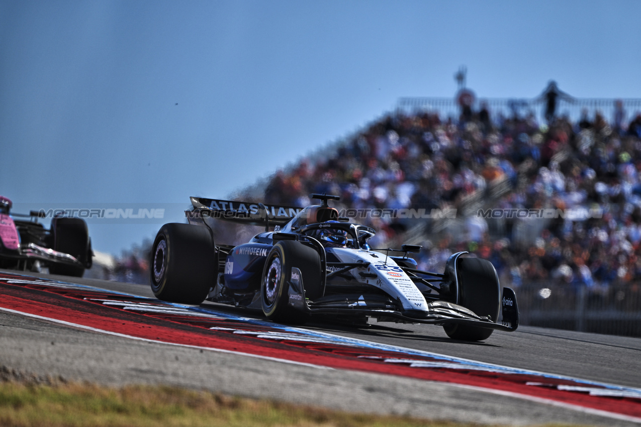 GP USA, Alexander Albon (THA) Atlassian Williams Racing FW47.
19.10.2025. Formula 1 World Championship, Rd 19, United States Grand Prix, Austin, Texas, USA, Gara Day.
- www.xpbimages.com, EMail: requests@xpbimages.com © Copyright: Price / XPB Images