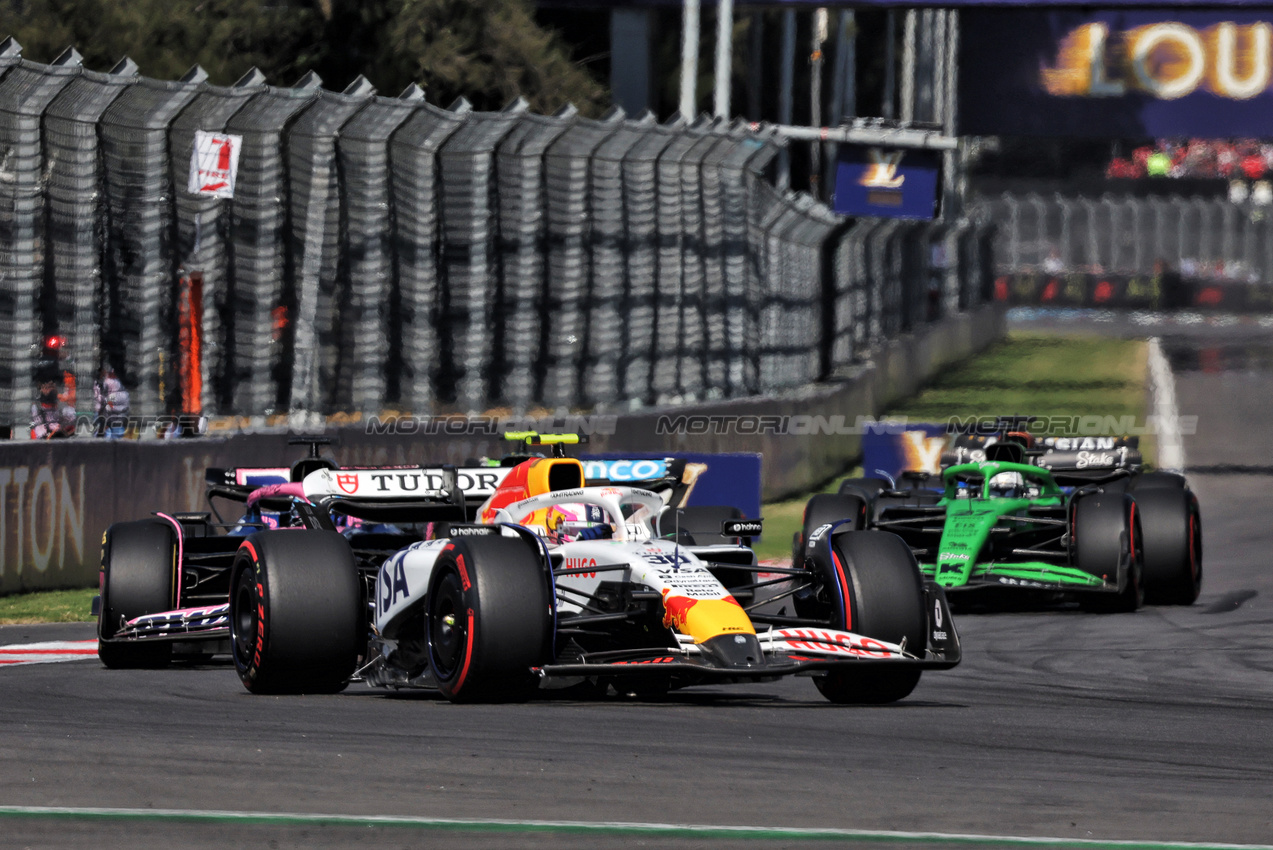 GP USA, Liam Lawson (NZL) Racing Bulls VCARB 02.

26.10.2025. Formula 1 World Championship, Rd 20, Mexican Grand Prix, Mexico City, Mexico, Gara Day.

- www.xpbimages.com, EMail: requests@xpbimages.com © Copyright: Bearne / XPB Images