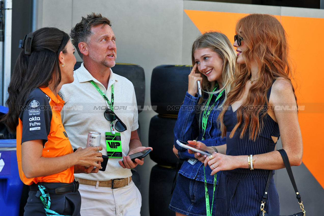 GP USA, Ian Poulter (GBR) Golfer.
19.10.2025. Formula 1 World Championship, Rd 19, United States Grand Prix, Austin, Texas, USA, Gara Day.
- www.xpbimages.com, EMail: requests@xpbimages.com © Copyright: Moy / XPB Images
