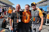 GP USA, (L to R): Corey Pavin (USA) GOlfer with Zak Brown (USA) McLaren Executive Director on the grid.
19.10.2025. Formula 1 World Championship, Rd 19, United States Grand Prix, Austin, Texas, USA, Gara Day.
- www.xpbimages.com, EMail: requests@xpbimages.com © Copyright: Moy / XPB Images