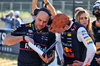 GP USA, (L to R): Gianpiero Lambiase (ITA) Red Bull Racing Head of Racing with Max Verstappen (NLD) Red Bull Racing on the grid.
19.10.2025. Formula 1 World Championship, Rd 19, United States Grand Prix, Austin, Texas, USA, Gara Day.
- www.xpbimages.com, EMail: requests@xpbimages.com © Copyright: Moy / XPB Images