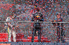 GP USA, Gara winner Max Verstappen (NLD) Red Bull Racing celebrates on the podium with Charles Leclerc (MON) Ferrari e Lando Norris (GBR) McLaren.
19.10.2025. Formula 1 World Championship, Rd 19, United States Grand Prix, Austin, Texas, USA, Gara Day.
- www.xpbimages.com, EMail: requests@xpbimages.com © Copyright: Batchelor / XPB Images