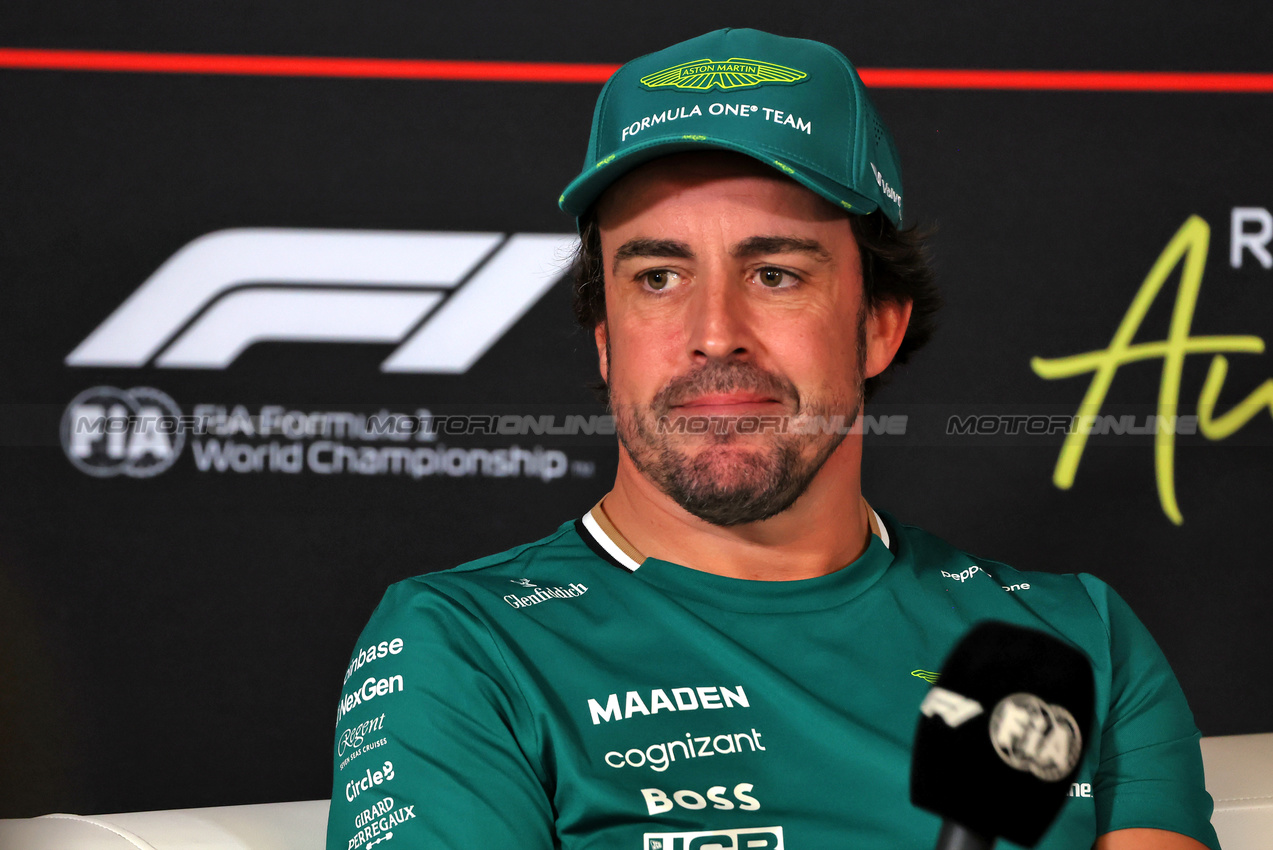 GP USA, Fernando Alonso (ESP) Aston Martin F1 Team in the FIA Press Conference.

16.10.2025. Formula 1 World Championship, Rd 19, United States Grand Prix, Austin, Texas, USA, Preparation Day.

 - www.xpbimages.com, EMail: requests@xpbimages.com © Copyright: Rew / XPB Images