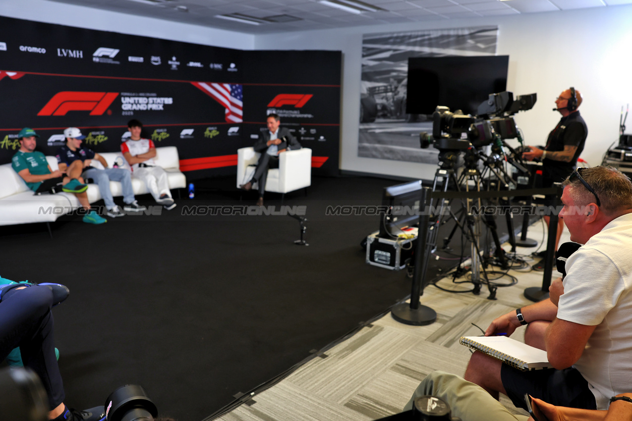 GP USA, David Croft (GBR) Sky Sports F1 Commentator in the FIA Press Conference.
16.10.2025. Formula 1 World Championship, Rd 19, United States Grand Prix, Austin, Texas, USA, Preparation Day.
- www.xpbimages.com, EMail: requests@xpbimages.com © Copyright: Rew / XPB Images