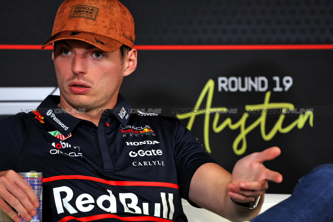 GP USA, Max Verstappen (NLD) Red Bull Racing in the FIA Press Conference.

16.10.2025. Formula 1 World Championship, Rd 19, United States Grand Prix, Austin, Texas, USA, Preparation Day.

 - www.xpbimages.com, EMail: requests@xpbimages.com © Copyright: Rew / XPB Images