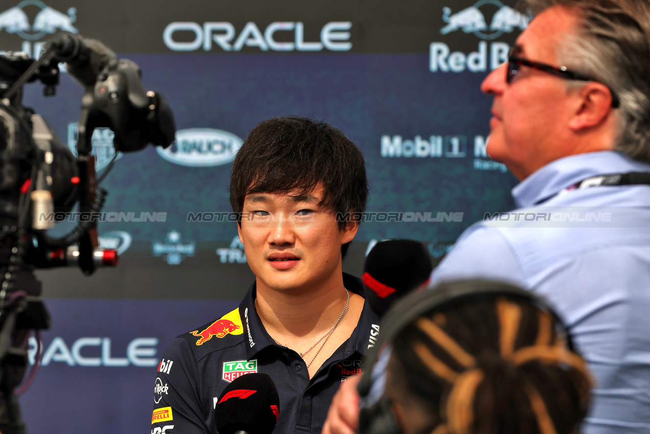 GP USA, Yuki Tsunoda (JPN) Red Bull Racing.
16.10.2025. Formula 1 World Championship, Rd 19, United States Grand Prix, Austin, Texas, USA, Preparation Day.
- www.xpbimages.com, EMail: requests@xpbimages.com © Copyright: Rew / XPB Images