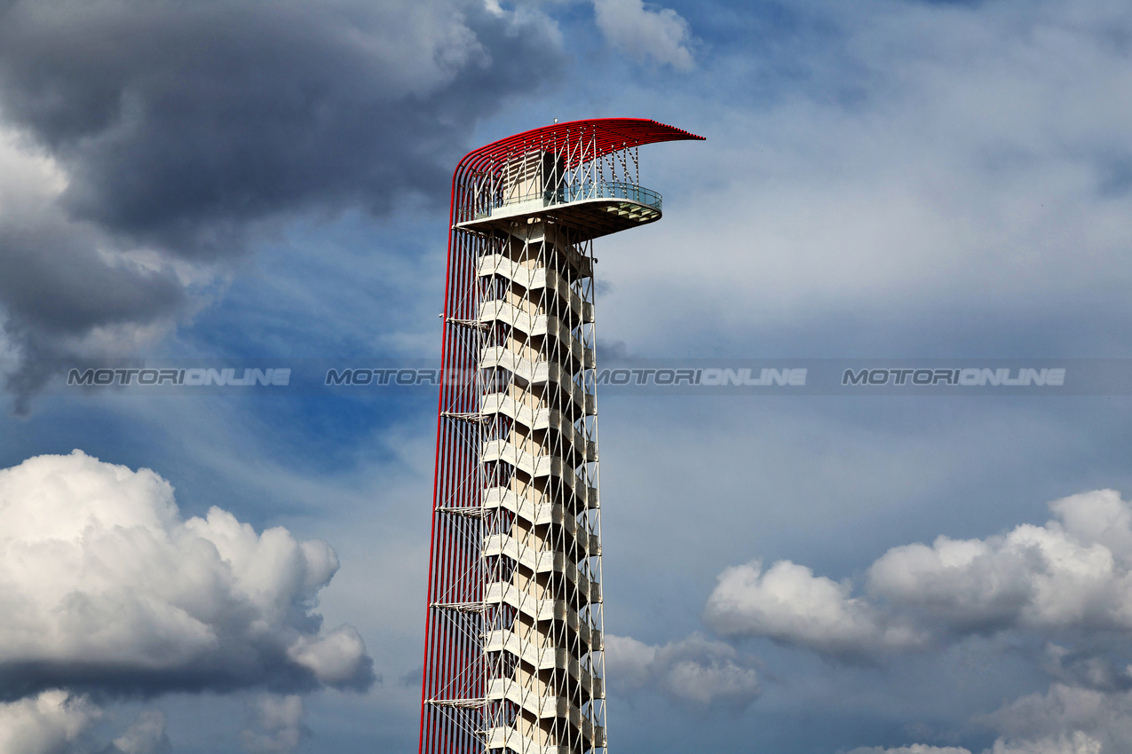 GP USA, Circuit Atmosfera - viewing tower.
16.10.2025. Formula 1 World Championship, Rd 19, United States Grand Prix, Austin, Texas, USA, Preparation Day.
- www.xpbimages.com, EMail: requests@xpbimages.com © Copyright: Rew / XPB Images