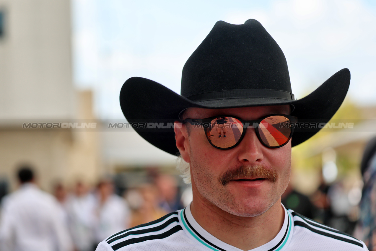 GP USA, Valtteri Bottas (FIN) Mercedes AMG F1 Reserve Driver.
16.10.2025. Formula 1 World Championship, Rd 19, United States Grand Prix, Austin, Texas, USA, Preparation Day.
- www.xpbimages.com, EMail: requests@xpbimages.com © Copyright: Batchelor / XPB Images