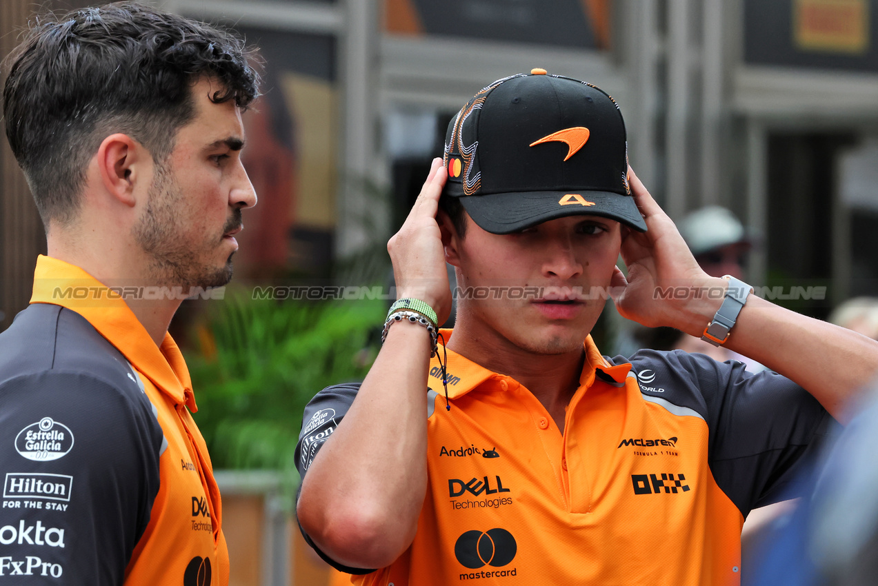 GP USA, Oscar Piastri (AUS) McLaren.

16.10.2025. Formula 1 World Championship, Rd 19, United States Grand Prix, Austin, Texas, USA, Preparation Day.

 - www.xpbimages.com, EMail: requests@xpbimages.com © Copyright: Rew / XPB Images
