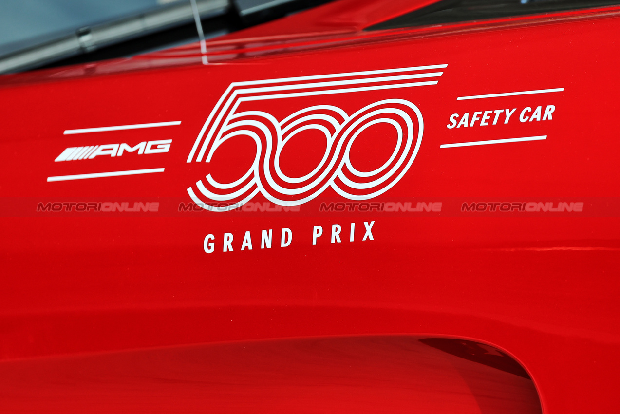 GP USA, Circuit Atmosfera - 500 Grand Prix for the Mercedes FIA Safety Car e Medical Car.

16.10.2025. Formula 1 World Championship, Rd 19, United States Grand Prix, Austin, Texas, USA, Preparation Day.

- www.xpbimages.com, EMail: requests@xpbimages.com © Copyright: Batchelor / XPB Images