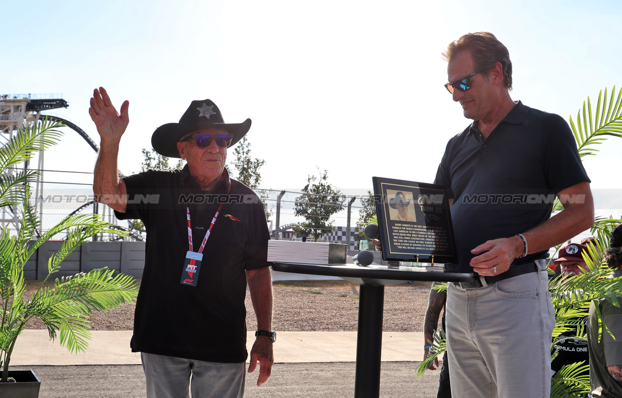 GP USA, Mario Andretti (USA) (Left) with Bobby Epstein (USA) COTA Chairman, has Turn 20 of COTA named after him.

16.10.2025. Formula 1 World Championship, Rd 19, United States Grand Prix, Austin, Texas, USA, Preparation Day.

- www.xpbimages.com, EMail: requests@xpbimages.com © Copyright: Moy / XPB Images