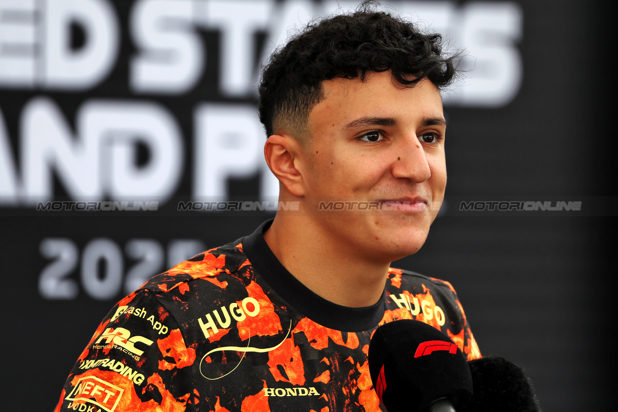 GP USA, Isack Hadjar (FRA) Racing Bulls.

16.10.2025. Formula 1 World Championship, Rd 19, United States Grand Prix, Austin, Texas, USA, Preparation Day.

 - www.xpbimages.com, EMail: requests@xpbimages.com © Copyright: Rew / XPB Images