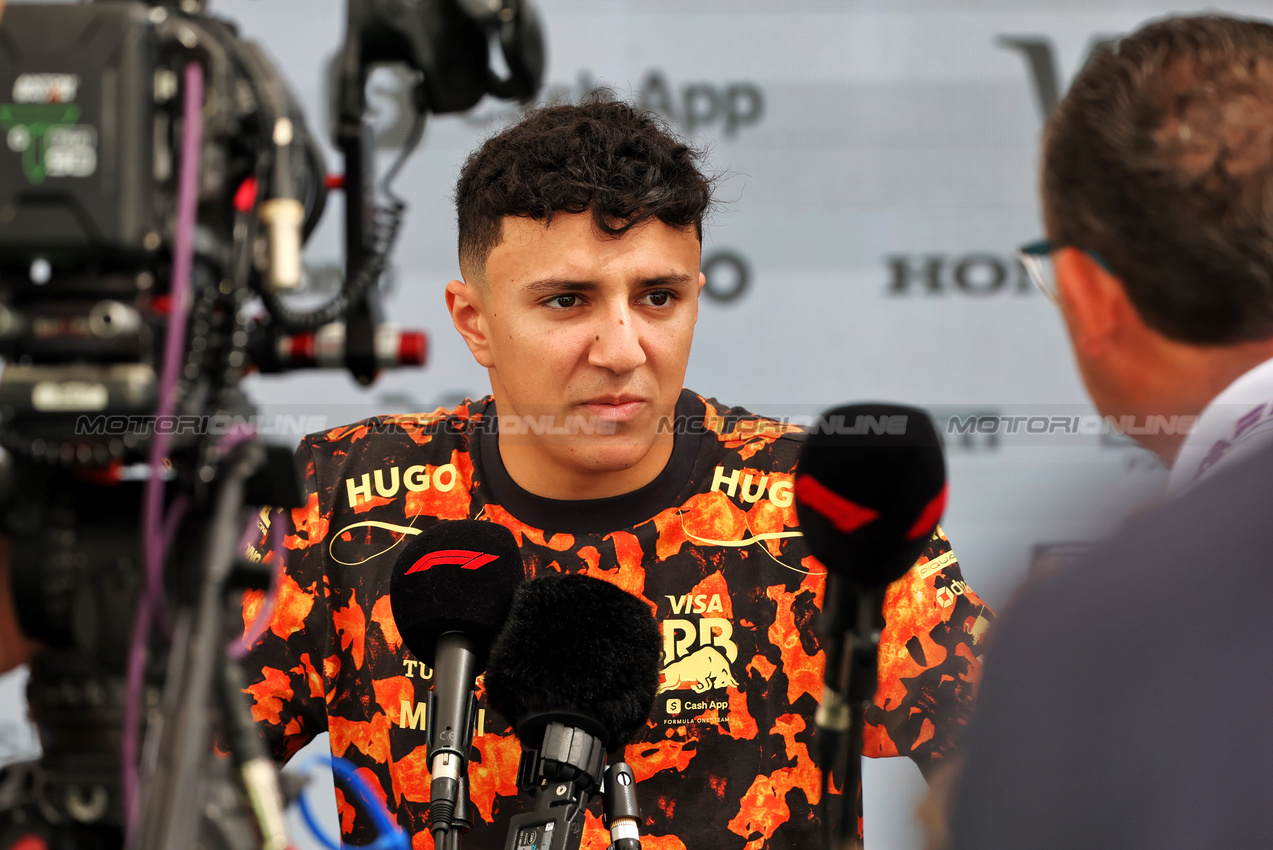 GP USA, Isack Hadjar (FRA) Racing Bulls.
16.10.2025. Formula 1 World Championship, Rd 19, United States Grand Prix, Austin, Texas, USA, Preparation Day.
- www.xpbimages.com, EMail: requests@xpbimages.com © Copyright: Rew / XPB Images