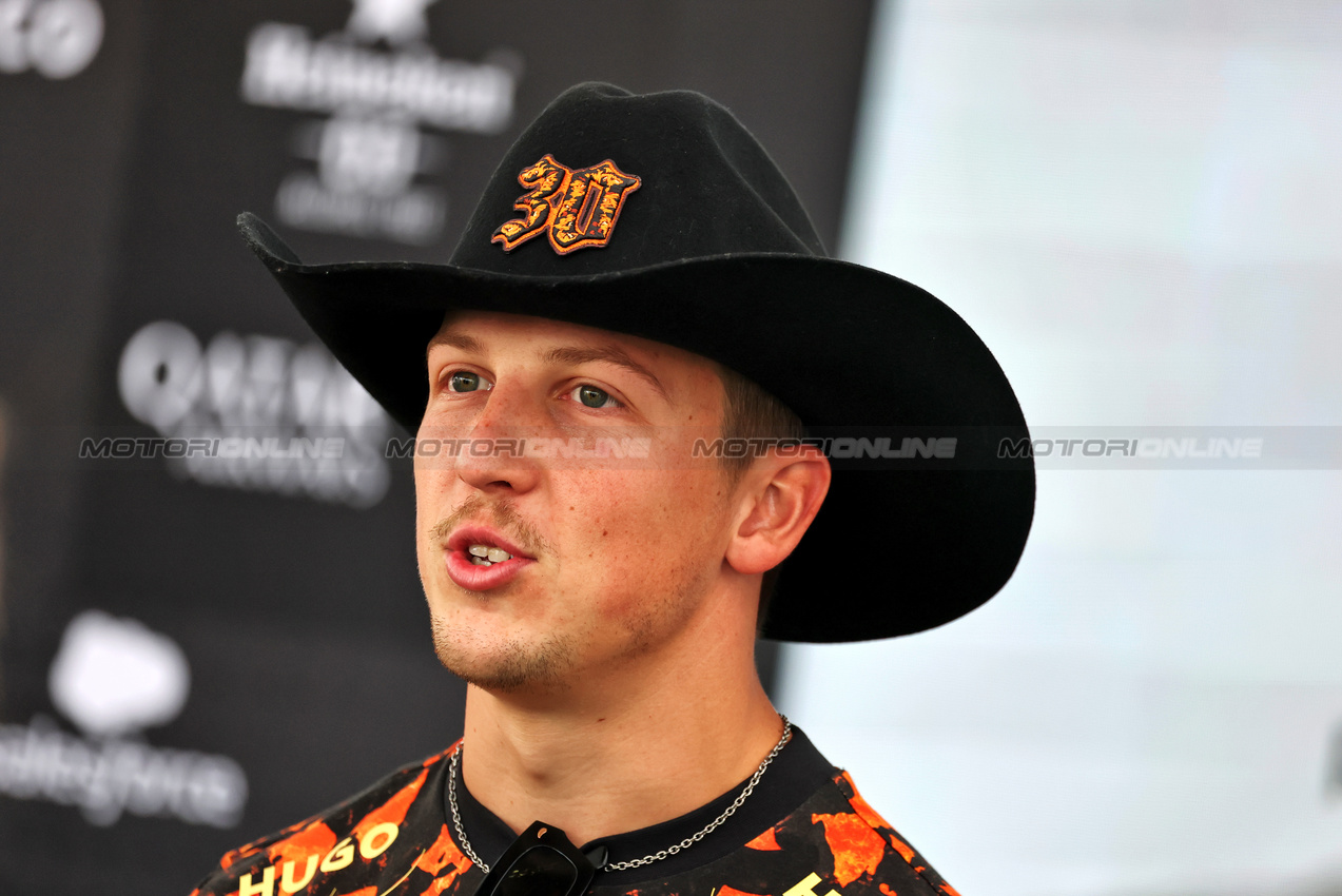 GP USA, Liam Lawson (NZL) Racing Bulls.

16.10.2025. Formula 1 World Championship, Rd 19, United States Grand Prix, Austin, Texas, USA, Preparation Day.

- www.xpbimages.com, EMail: requests@xpbimages.com © Copyright: Moy / XPB Images