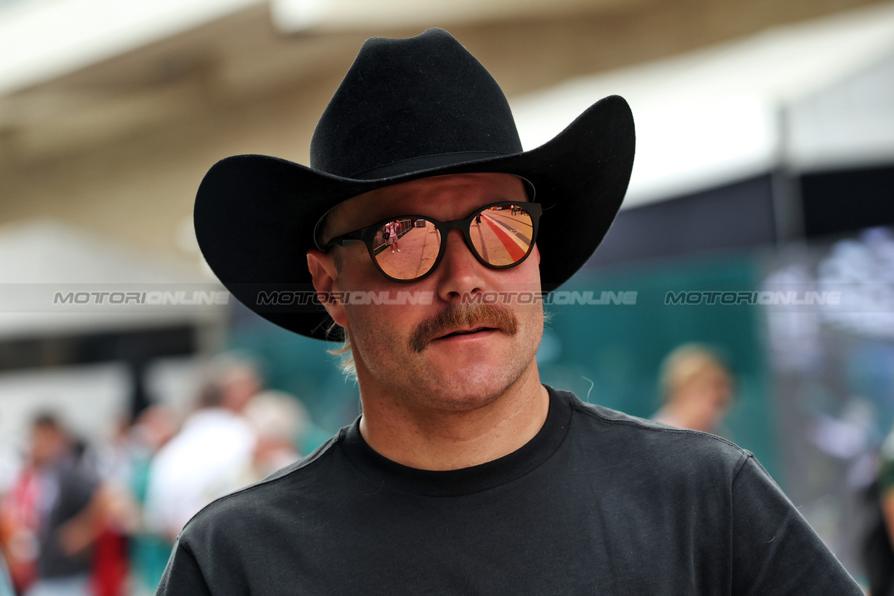GP USA, Valtteri Bottas (FIN) Mercedes AMG F1 Reserve Driver.

16.10.2025. Formula 1 World Championship, Rd 19, United States Grand Prix, Austin, Texas, USA, Preparation Day.

- www.xpbimages.com, EMail: requests@xpbimages.com © Copyright: Bearne / XPB Images