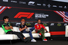 GP USA, (L to R): Gabriel Bortoleto (BRA) Sauber; Max Verstappen (NLD) Red Bull Racing; e Lewis Hamilton (GBR) Ferrari, in the FIA Press Conference.

16.10.2025. Formula 1 World Championship, Rd 19, United States Grand Prix, Austin, Texas, USA, Preparation Day.

 - www.xpbimages.com, EMail: requests@xpbimages.com © Copyright: Rew / XPB Images