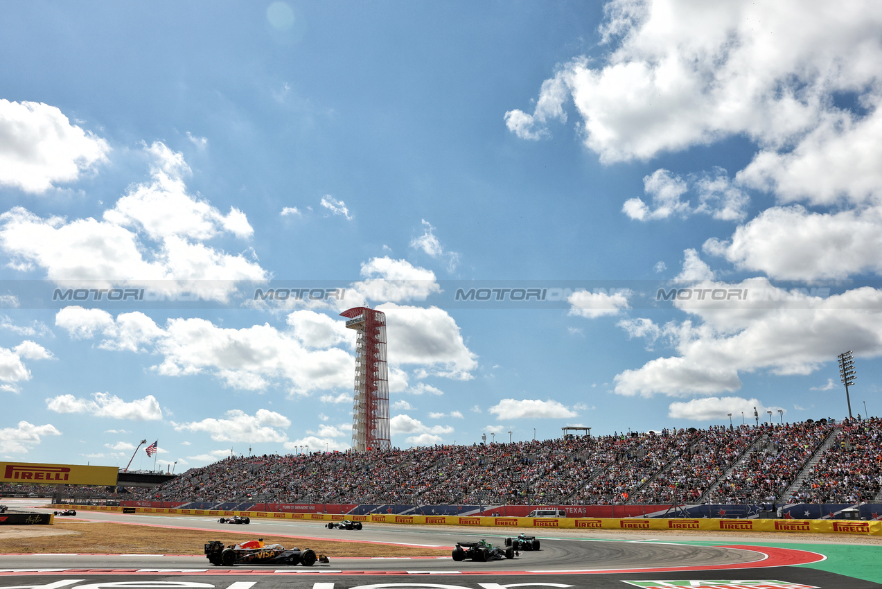GP USA, Isack Hadjar (FRA) Racing Bulls VCARB 02.

18.10.2025. Formula 1 World Championship, Rd 19, United States Grand Prix, Austin, Texas, USA, Sprint e Qualifiche Day.

- www.xpbimages.com, EMail: requests@xpbimages.com © Copyright: Bearne / XPB Images