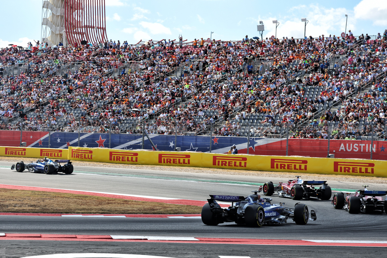 GP USA, Alexander Albon (THA) Atlassian Williams Racing FW47.
18.10.2025. Formula 1 World Championship, Rd 19, United States Grand Prix, Austin, Texas, USA, Sprint e Qualifiche Day.
- www.xpbimages.com, EMail: requests@xpbimages.com © Copyright: Bearne / XPB Images