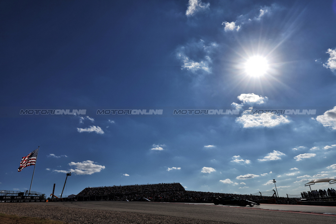 GP USA, Lance Stroll (CDN) Aston Martin F1 Team AMR25.
18.10.2025. Formula 1 World Championship, Rd 19, United States Grand Prix, Austin, Texas, USA, Sprint e Qualifiche Day.
- www.xpbimages.com, EMail: requests@xpbimages.com © Copyright: Bearne / XPB Images