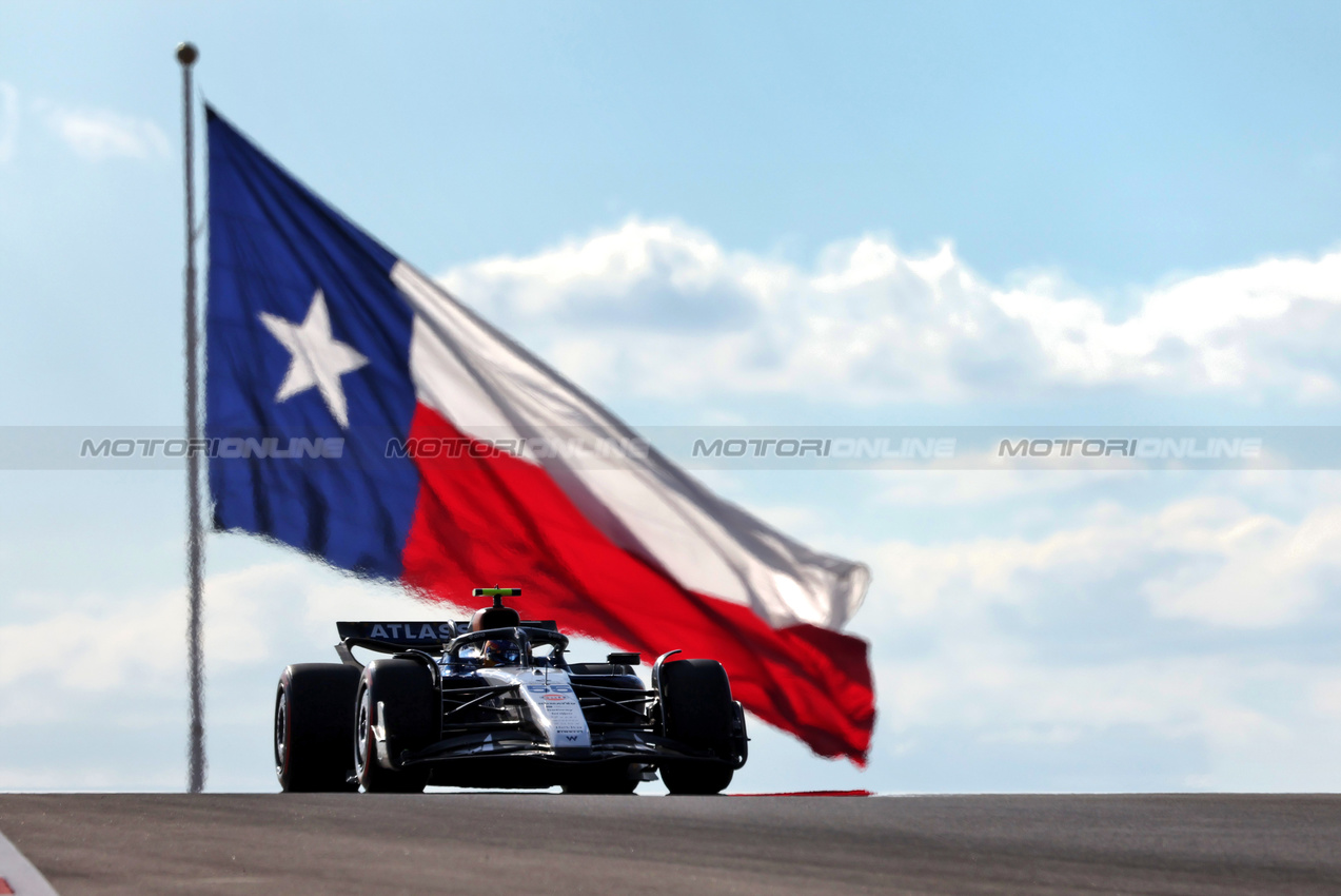 GP USA, Carlos Sainz (ESP) Atlassian Williams Racing FW47.
18.10.2025. Formula 1 World Championship, Rd 19, United States Grand Prix, Austin, Texas, USA, Sprint e Qualifiche Day.
- www.xpbimages.com, EMail: requests@xpbimages.com © Copyright: Rew / XPB Images