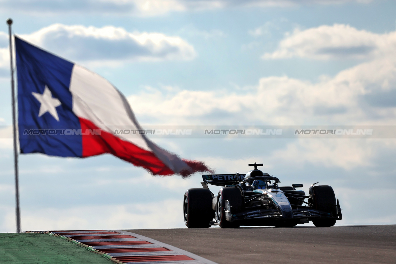 GP USA, George Russell (GBR) Mercedes AMG F1 W16.
18.10.2025. Formula 1 World Championship, Rd 19, United States Grand Prix, Austin, Texas, USA, Sprint e Qualifiche Day.
- www.xpbimages.com, EMail: requests@xpbimages.com © Copyright: Rew / XPB Images