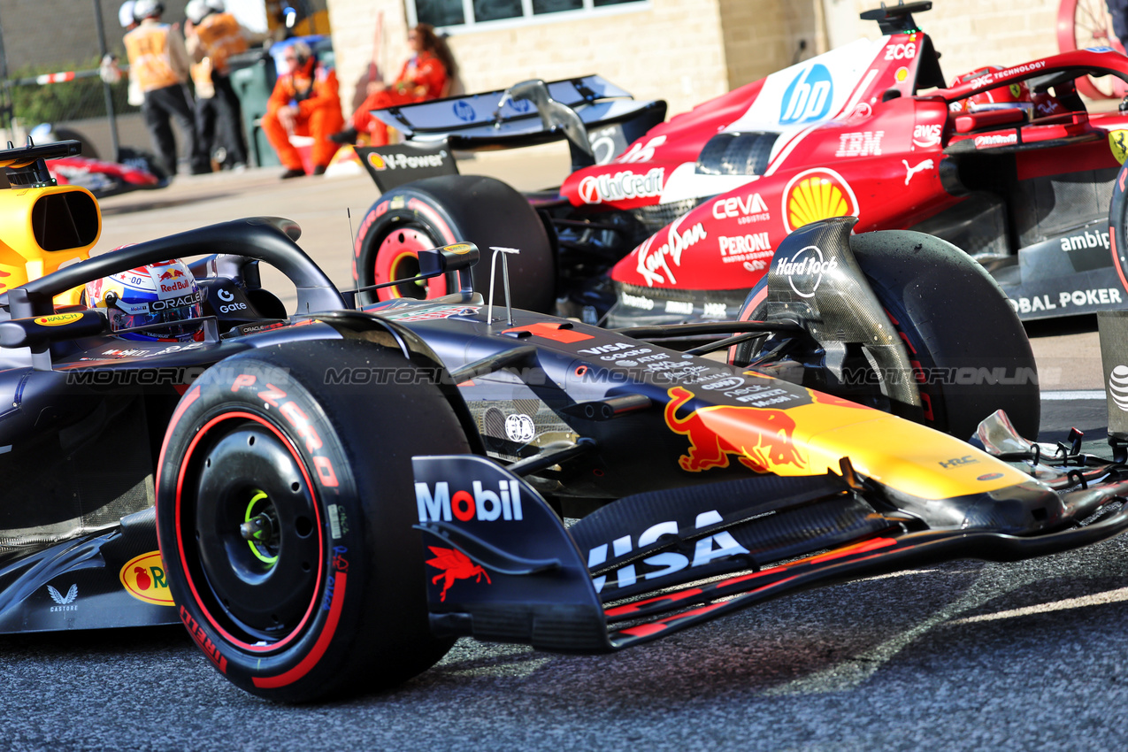 GP USA, Max Verstappen (NLD) Red Bull Racing RB21.

18.10.2025. Formula 1 World Championship, Rd 19, United States Grand Prix, Austin, Texas, USA, Sprint e Qualifiche Day.

- www.xpbimages.com, EMail: requests@xpbimages.com © Copyright: Batchelor / XPB Images