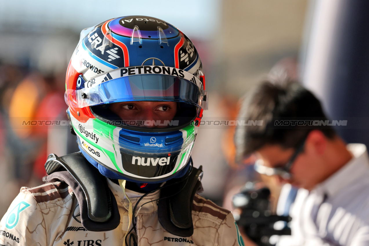 GP USA, Andrea Kimi Antonelli (ITA) Mercedes AMG F1 in qualifying parc ferme.
18.10.2025. Formula 1 World Championship, Rd 19, United States Grand Prix, Austin, Texas, USA, Sprint e Qualifiche Day.
- www.xpbimages.com, EMail: requests@xpbimages.com © Copyright: Charniaux / XPB Images
