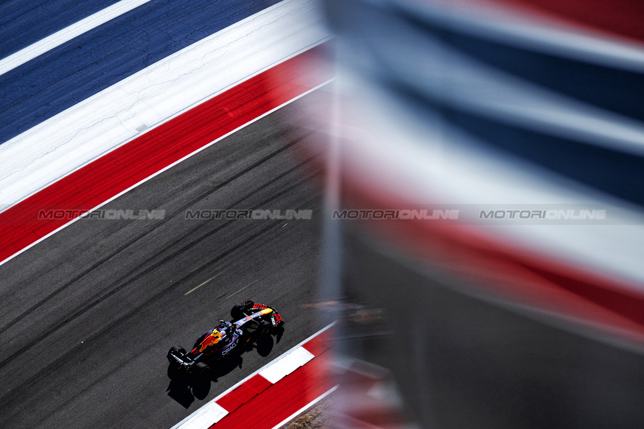 GP USA, Yuki Tsunoda (JPN) Red Bull Racing RB21.
18.10.2025. Formula 1 World Championship, Rd 19, United States Grand Prix, Austin, Texas, USA, Sprint e Qualifiche Day.
- www.xpbimages.com, EMail: requests@xpbimages.com © Copyright: Price / XPB Images