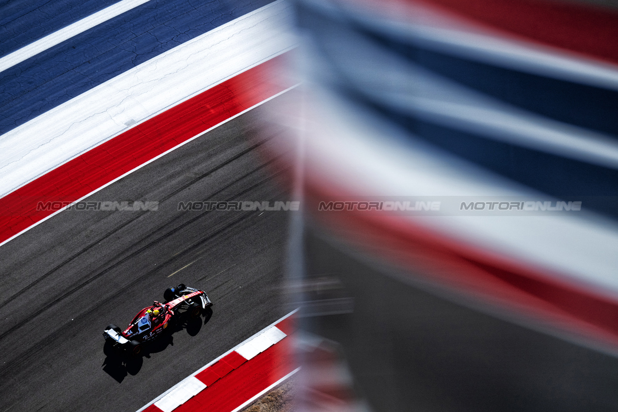 GP USA, Lewis Hamilton (GBR) Ferrari SF-25.

18.10.2025. Formula 1 World Championship, Rd 19, United States Grand Prix, Austin, Texas, USA, Sprint e Qualifiche Day.

- www.xpbimages.com, EMail: requests@xpbimages.com © Copyright: Price	/ XPB Images