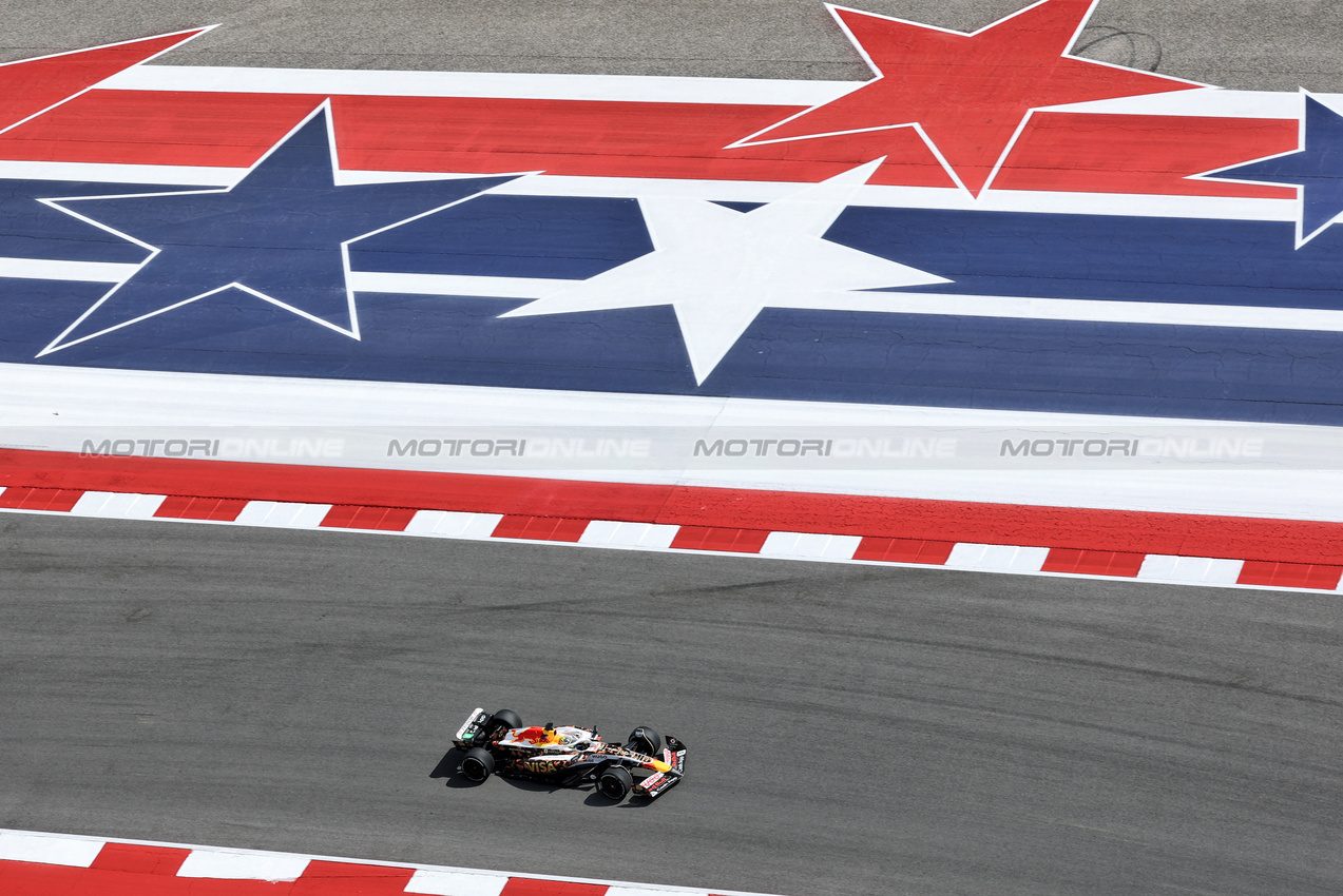 GP USA, Isack Hadjar (FRA) Racing Bulls VCARB 02.
17.10.2025. Formula 1 World Championship, Rd 19, United States Grand Prix, Austin, Texas, USA, Sprint Qualifiche Day
- www.xpbimages.com, EMail: requests@xpbimages.com © Copyright: Moy / XPB Images