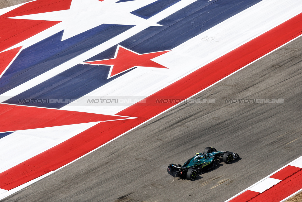 GP USA, Fernando Alonso (ESP) Aston Martin F1 Team AMR25.
17.10.2025. Formula 1 World Championship, Rd 19, United States Grand Prix, Austin, Texas, USA, Sprint Qualifiche Day
- www.xpbimages.com, EMail: requests@xpbimages.com © Copyright: Moy / XPB Images