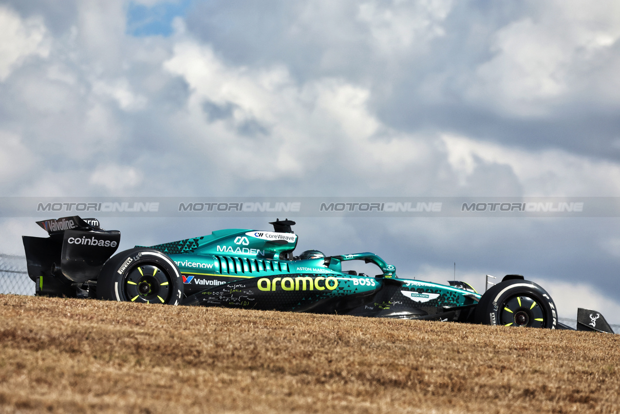 GP USA, Lance Stroll (CDN) Aston Martin F1 Team AMR25.

17.10.2025. Formula 1 World Championship, Rd 19, United States Grand Prix, Austin, Texas, USA, Sprint Qualifiche Day

- www.xpbimages.com, EMail: requests@xpbimages.com © Copyright: Bearne / XPB Images