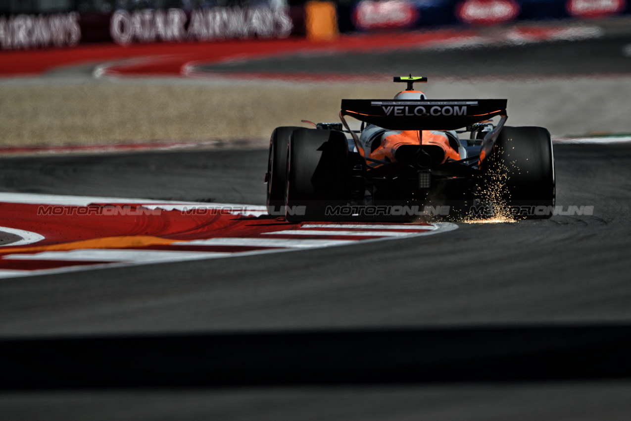 GP USA, Lando Norris (GBR) McLaren MCL39.

17.10.2025. Formula 1 World Championship, Rd 19, United States Grand Prix, Austin, Texas, USA, Sprint Qualifiche Day

- www.xpbimages.com, EMail: requests@xpbimages.com © Copyright: Price	/ XPB Images