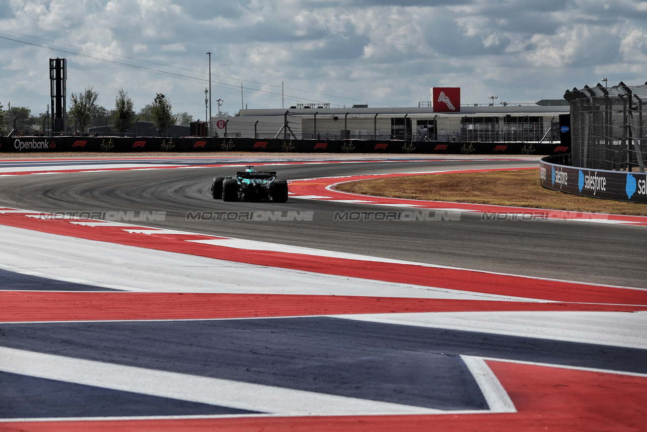 GP USA, Lance Stroll (CDN) Aston Martin F1 Team AMR25.
17.10.2025. Formula 1 World Championship, Rd 19, United States Grand Prix, Austin, Texas, USA, Sprint Qualifiche Day
- www.xpbimages.com, EMail: requests@xpbimages.com © Copyright: Rew / XPB Images