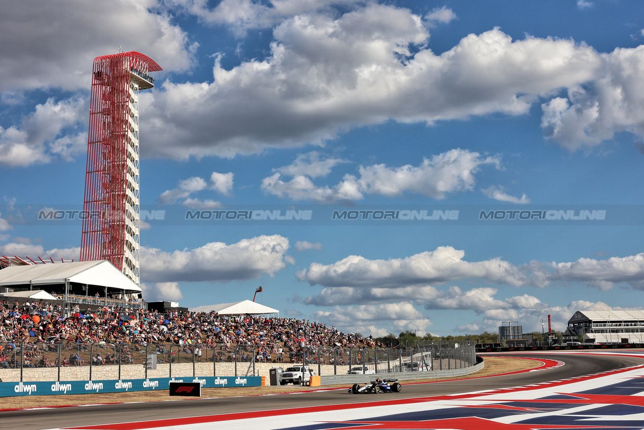 GP USA, Carlos Sainz (ESP) Atlassian Williams Racing FW47.
17.10.2025. Formula 1 World Championship, Rd 19, United States Grand Prix, Austin, Texas, USA, Sprint Qualifiche Day
- www.xpbimages.com, EMail: requests@xpbimages.com © Copyright: Rew / XPB Images
