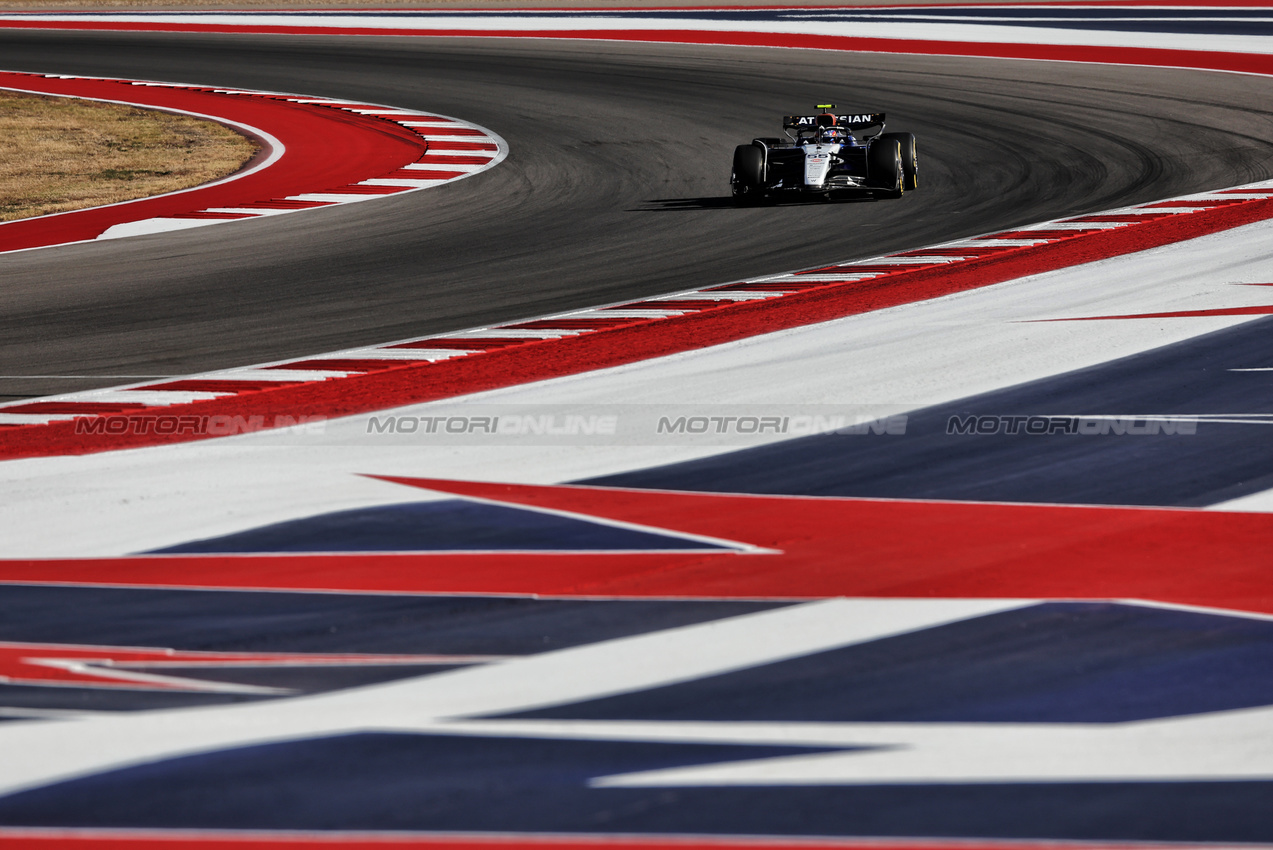 GP USA, Carlos Sainz (ESP) Atlassian Williams Racing FW47.
17.10.2025. Formula 1 World Championship, Rd 19, United States Grand Prix, Austin, Texas, USA, Sprint Qualifiche Day
- www.xpbimages.com, EMail: requests@xpbimages.com © Copyright: Rew / XPB Images