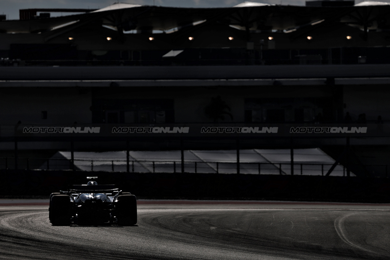 GP USA, Low light action.

17.10.2025. Formula 1 World Championship, Rd 19, United States Grand Prix, Austin, Texas, USA, Sprint Qualifiche Day

- www.xpbimages.com, EMail: requests@xpbimages.com © Copyright: Charniaux / XPB Images