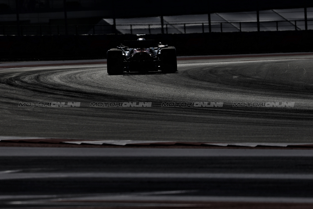 GP USA, Lewis Hamilton (GBR) Ferrari SF-25.
17.10.2025. Formula 1 World Championship, Rd 19, United States Grand Prix, Austin, Texas, USA, Sprint Qualifiche Day
- www.xpbimages.com, EMail: requests@xpbimages.com © Copyright: Charniaux / XPB Images
