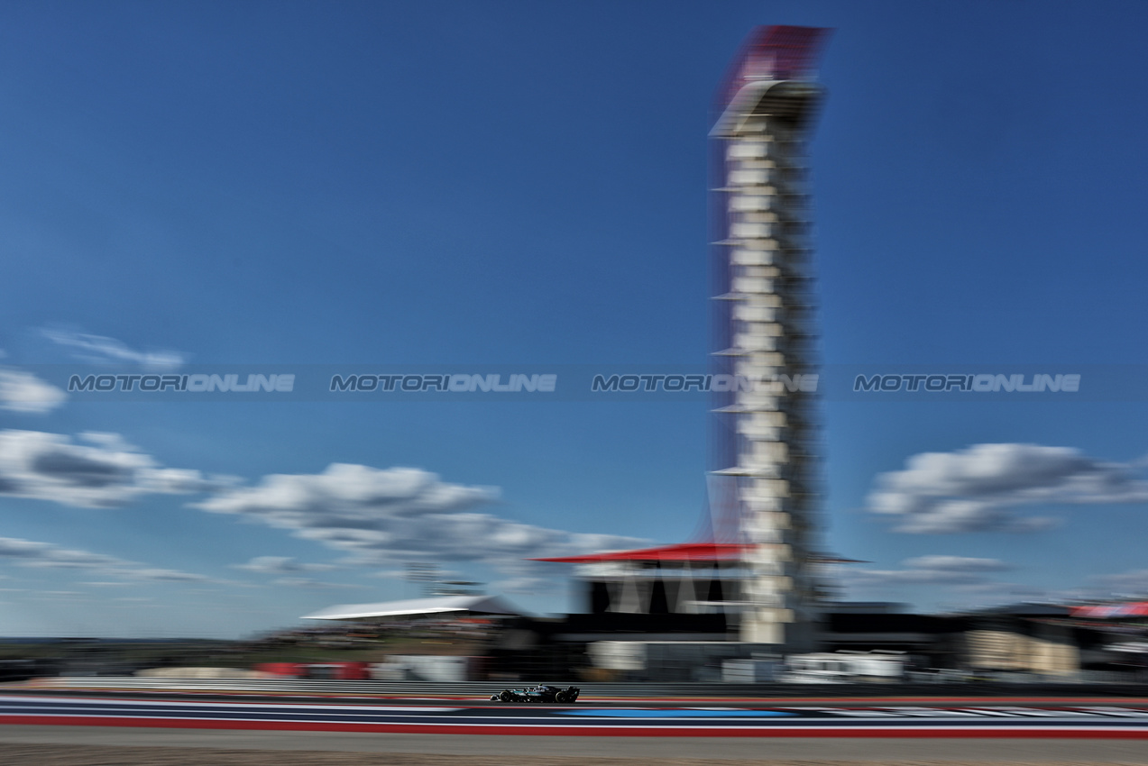 GP USA, Andrea Kimi Antonelli (ITA) Mercedes AMG F1 W16.
17.10.2025. Formula 1 World Championship, Rd 19, United States Grand Prix, Austin, Texas, USA, Sprint Qualifiche Day
- www.xpbimages.com, EMail: requests@xpbimages.com © Copyright: Charniaux / XPB Images