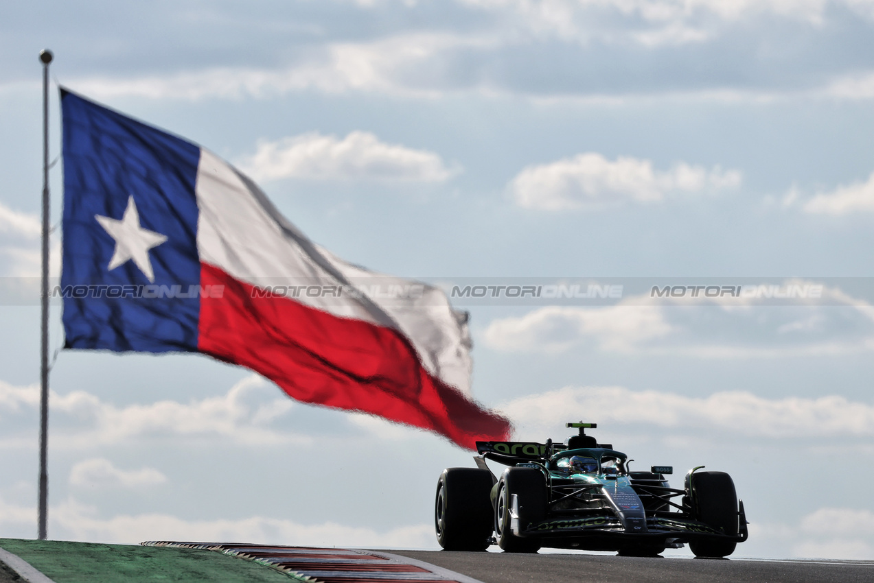 GP USA, Fernando Alonso (ESP) Aston Martin F1 Team AMR25.
17.10.2025. Formula 1 World Championship, Rd 19, United States Grand Prix, Austin, Texas, USA, Sprint Qualifiche Day
- www.xpbimages.com, EMail: requests@xpbimages.com © Copyright: Moy / XPB Images