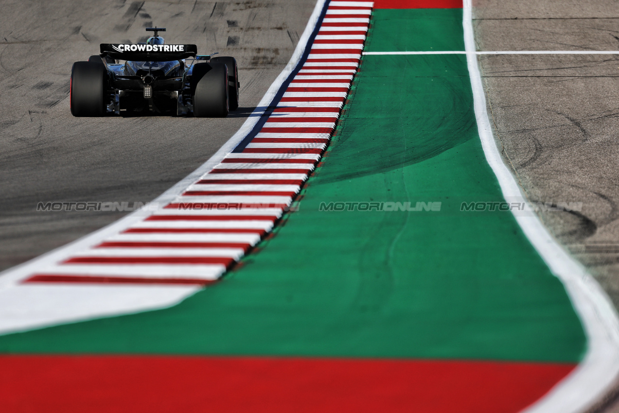 GP USA, George Russell (GBR) Mercedes AMG F1 W16.
17.10.2025. Formula 1 World Championship, Rd 19, United States Grand Prix, Austin, Texas, USA, Sprint Qualifiche Day
- www.xpbimages.com, EMail: requests@xpbimages.com © Copyright: Moy / XPB Images