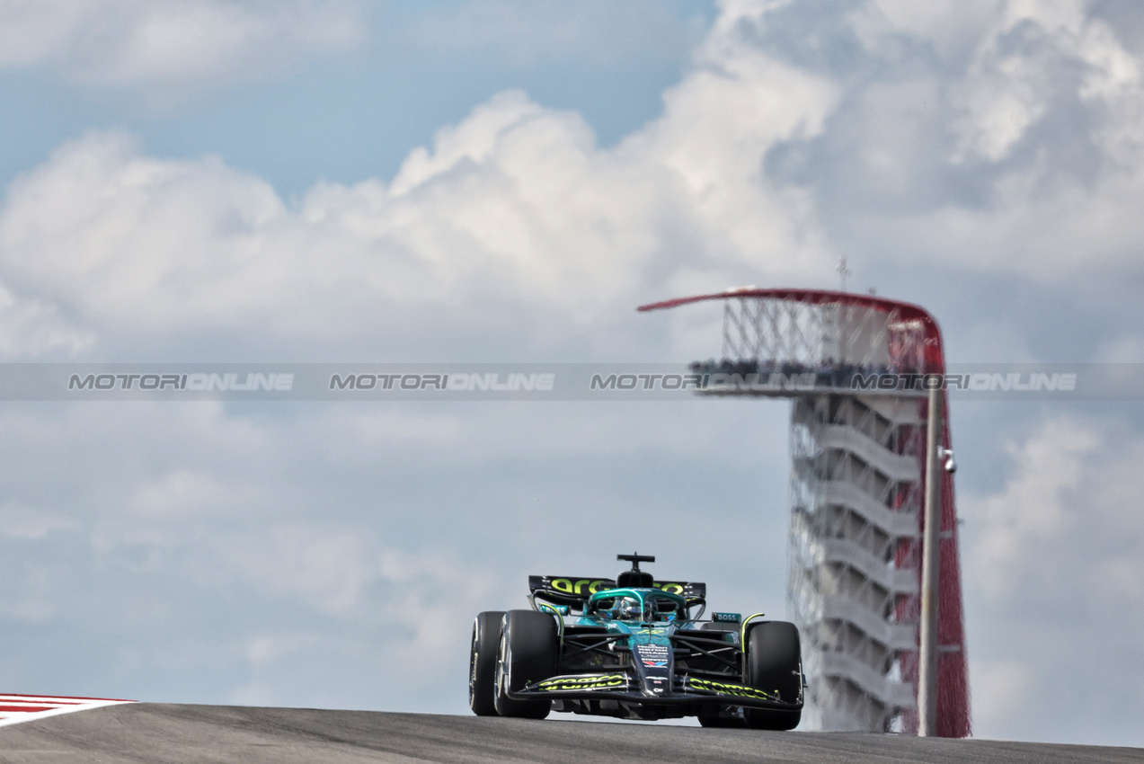 GP USA, Lance Stroll (CDN) Aston Martin F1 Team AMR25.
17.10.2025. Formula 1 World Championship, Rd 19, United States Grand Prix, Austin, Texas, USA, Sprint Qualifiche Day
- www.xpbimages.com, EMail: requests@xpbimages.com © Copyright: Bearne / XPB Images